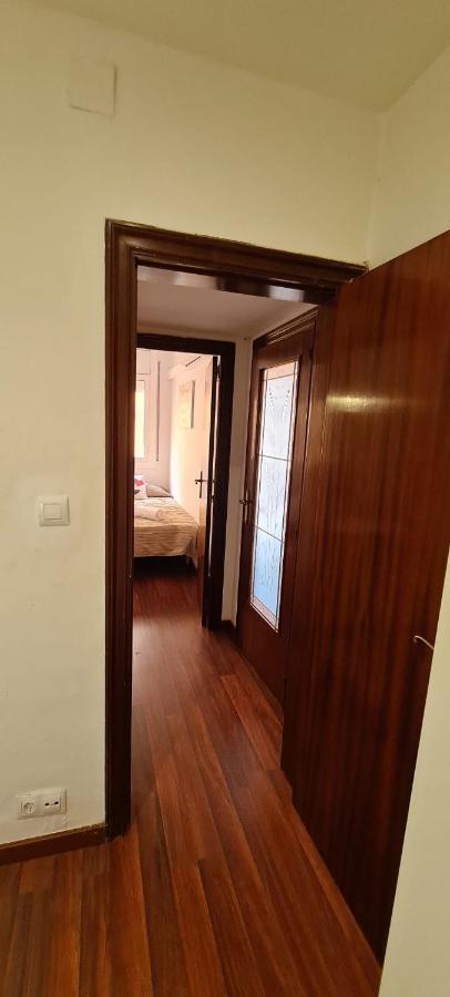 Habitaciones Camp Nou Apartment L'Hospitalet de Llobregat Ngoại thất bức ảnh